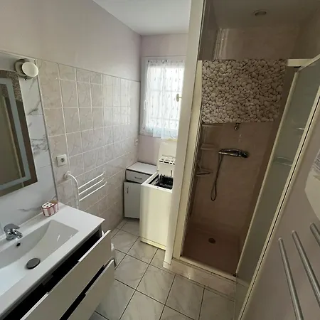 Maison 6 Personnes A 5min בית נופש פור-א-נובל